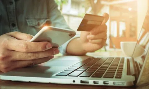 Cảnh giác với chiêu trò lừa đảo tinh vi khi mua bán vàng bạc online