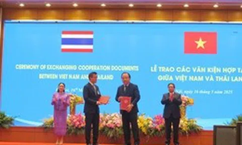 Việt Nam - Thái Lan ký kết hợp tác chiến lược thúc đẩy tiêu thụ hàng Việt
