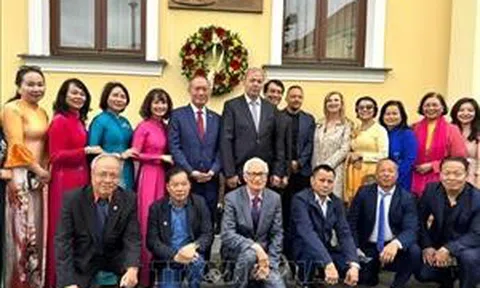 135 năm Ngày sinh Chủ tịch Hồ Chí Minh: Trang trọng lễ kỷ niệm tại Slovakia