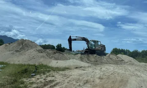Giá cát tăng vọt, công trình ở Đà Nẵng đứng trước nguy cơ "đóng băng"