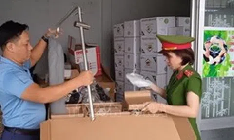 Triển khai tháng cao điểm đấu tranh ngăn chặn tình trạng buôn lậu, gian lận thương mại, hàng giả