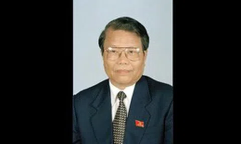 Lễ tang đồng chí Trần Đức Lương được tổ chức theo nghi thức Lễ Quốc tang