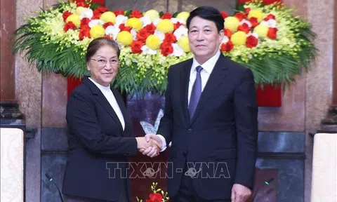 Chủ tịch nước Lương Cường tiếp Phó Chủ tịch nước Lào