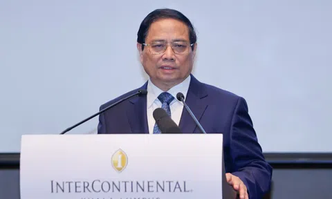 Thủ tướng kêu gọi doanh nghiệp phát huy sứ mệnh kết nối trong ASEAN và giữa Việt Nam - Malaysia