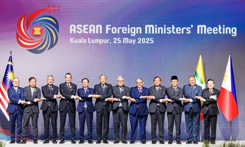 Xây dựng Cộng đồng ASEAN đoàn kết, thống nhất tiếp tục là dòng chảy chính của hợp tác khu vực