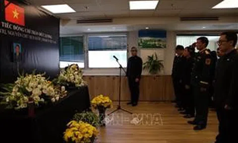 Cộng đồng người Việt và bạn bè quốc tế tại Israel, Ai Cập và Pháp bày tỏ tiếc thương nguyên Chủ tịch nước Trần Đức Lương