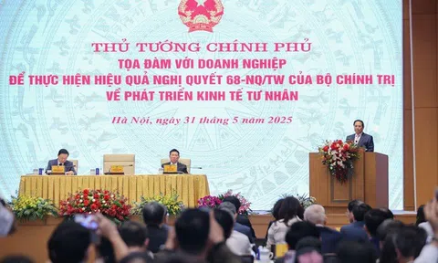 Tọa đàm của Thủ tướng Chính phủ với doanh nghiệp về phát triển kinh tế tư nhân: Doanh nghiệp kiến nghị ưu tiên 70% hàng Việt cho các 'siêu dự án'