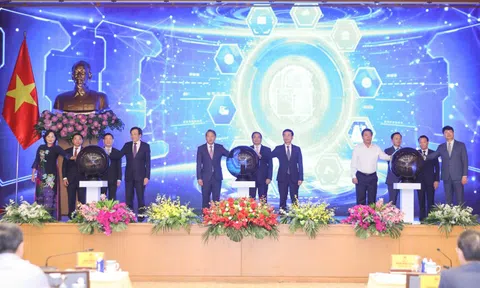 Thủ tướng Phạm Minh Chính khai trương Cổng Pháp luật quốc gia