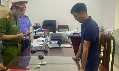 Bắt giam giám đốc sản xuất, buôn bán phân bón giả tại Hòa Bình