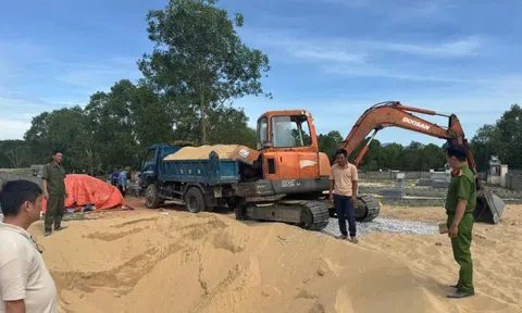 Vừa bị phạt hơn 100 triệu, người đàn ông tiếp tục khai thác cát trái phép
