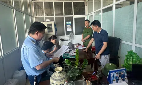 Nam Định: Phát hiện, tạm giữ lượng lớn hàng nhập lậu, không rõ nguồn gốc trên thị trường