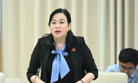 Táo ngâm tẩm hoá chất cả tháng không hỏng, ruồi nhặng còn không muốn bu vào