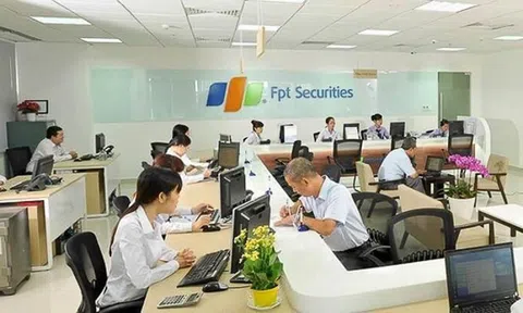 Chứng khoán FPT (FTS) vay thêm 2.500 tỷ đồng, đăng ký bán bớt cổ phiếu MSH sau quý I lợi nhuận sụt giảm