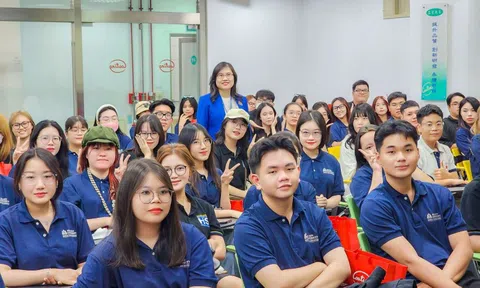 Trường Đại học Hoa Sen xét tuyển tổ hợp C00: Không giới hạn cơ hội cho thí sinh khối xã hội