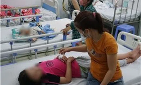 Sốt xuất huyết gia tăng, nhiều trẻ nhập viện tổn thương đa cơ quan