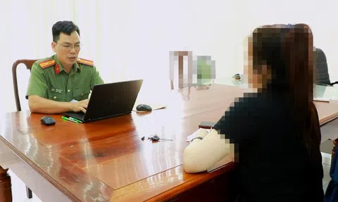 Từ đơn hàng quà tặng "0 đồng", người phụ nữ sập bẫy lừa đảo