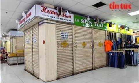 Hàng loạt sạp đóng cửa tại các khu chợ sỉ lớn nhất TP Hồ Chí Minh
