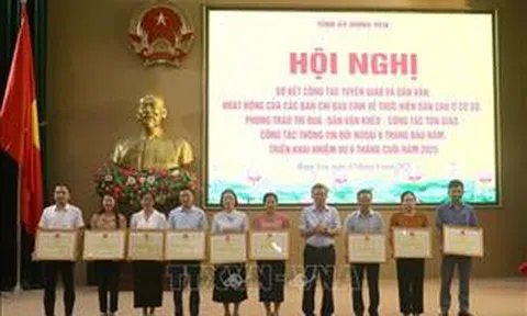 Đoàn kết với quyết tâm chính trị cao nhất thực hiện sắp xếp, tinh gọn bộ máy