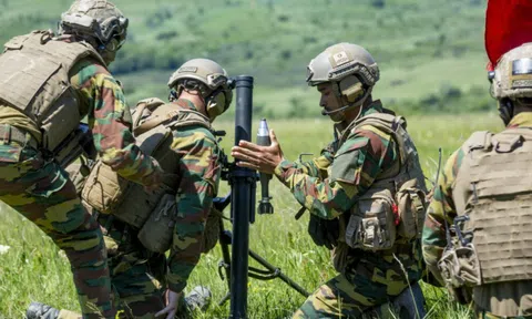 Tự ví mình là “học sinh kém trong lớp”, nước NATO này không "mặn mà" với mục tiêu chi 5% GDP cho quốc phòng