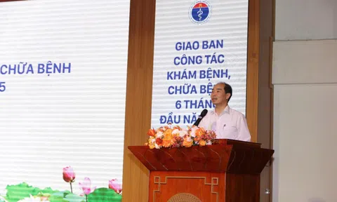 Hà Nội đẩy mạnh chất lượng khám chữa bệnh, hoàn thành bệnh án điện tử trước 30/9