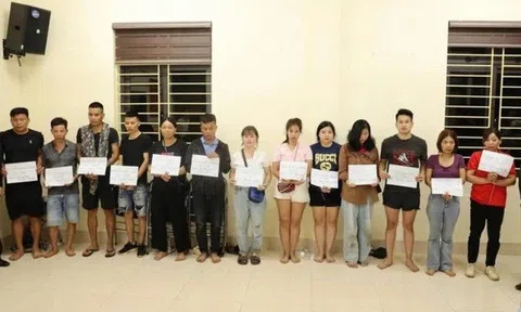 Triệt phá sới bạc bí mật trên đồi quế, muốn vào chơi phải có người bảo lãnh