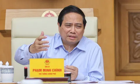 Thủ tướng chủ trì cuộc họp về triển khai tổ chức chính quyền địa phương 2 cấp