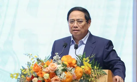 Thủ tướng: Nông nghiệp là trụ đỡ, nông dân là trung tâm, nông thôn là nền tảng