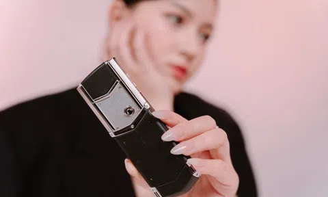3 chiếc Vertu được giới mộ điệu rỉ tai “hợp vía” doanh nhân