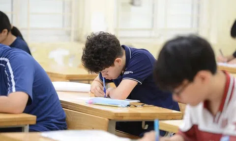Giáo viên "mách" bí quyết làm bài môn Toán thi tốt nghiệp THPT đạt điểm "mơ ước"