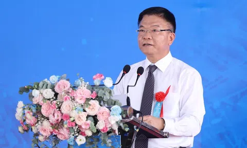Phó Thủ tướng Lê Thành Long ấn nút khởi công Tổ hợp Thép xanh gần 100.000 tỷ