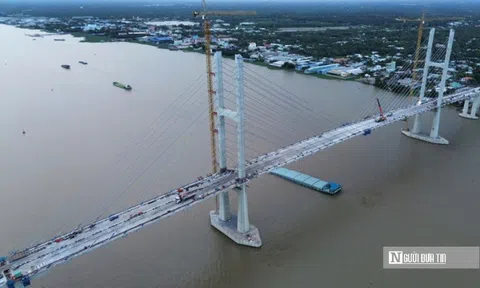 Dự án cầu hơn 6.800 tỷ đồng bắc qua sông Tiền đã hoàn thành 95%