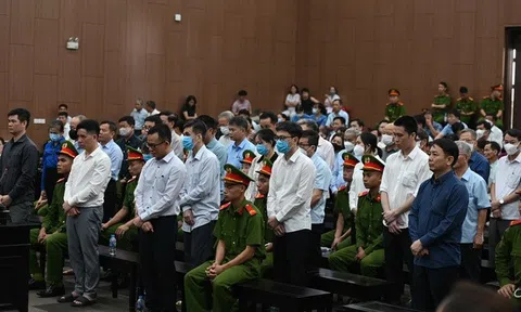 Cách Chủ tịch Phúc Sơn biến mối quan hệ căng thẳng thành thân thiết với lãnh đạo tỉnh Vĩnh Phúc