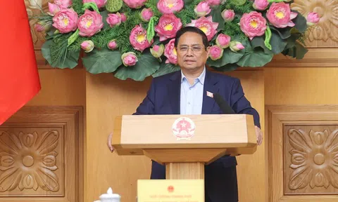 Thủ tướng: Kiên định mục tiêu, giữ vững bản lĩnh, ứng phó linh hoạt, kịp thời, hiệu quả với tình hình