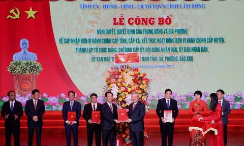 Bảo đảm tất cả công việc theo thẩm quyền của chính quyền địa phương 2 cấp phải được vận hành thông suốt