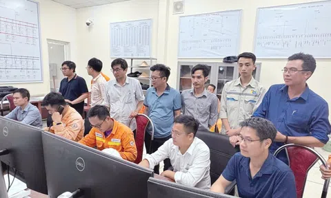 Đóng điện Trạm biến áp 220kV Bá Thiện
