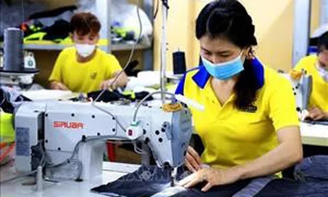Công đoàn Việt Nam lý giải về đề xuất tăng lương tối thiểu vùng mức 9,2%