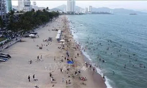 Làm rõ nguyên nhân nước thải chảy ra vịnh Nha Trang