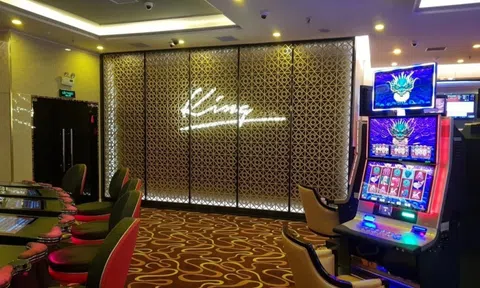 Vì sao 2 trường hợp thoát án hình sự vụ đánh bạc King Club?