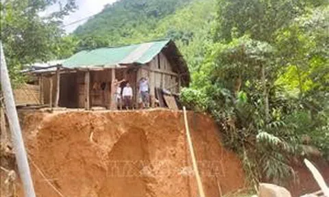 Nguy cơ lũ quét, sạt lở đất tại Nghệ An và Lâm Đồng