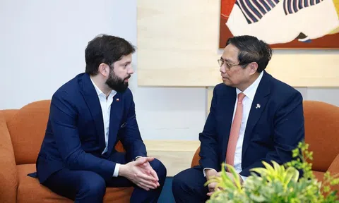 Thủ tướng Phạm Minh Chính gặp Tổng thống Chile