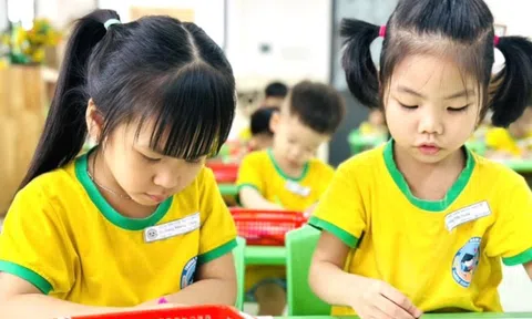 Phổ cập giáo dục mầm non cho trẻ em từ 3 đến 5 tuổi
