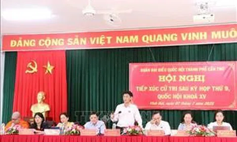 Cử tri Cần Thơ vui mừng trước những đổi thay của đất nước