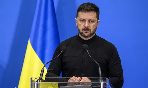 Ông Zelensky đe dọa “tấn công tầm xa” vào lãnh thổ Nga