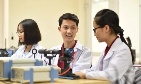 380 học sinh có thành tích "khủng" được tuyển thẳng vào Đại học Bách khoa Hà Nội