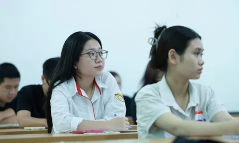 Bản tin 16/7: Link tra cứu điểm thi tốt nghiệp THPT năm 2025 từ Bộ GD&ĐT