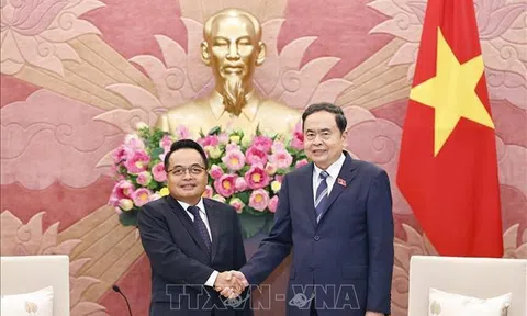 Chủ tịch Quốc hội Trần Thanh Mẫn tiếp Chủ tịch Kiểm toán Nhà nước Lào
