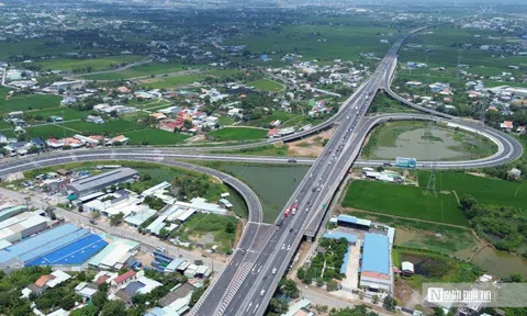 Không khí tất bật trên đại công trường nút giao nghìn tỷ tại Tây Ninh