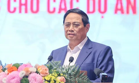 Thủ tướng: Tháo gỡ vướng mắc cho gần 3.000 dự án tồn đọng với tinh thần '6 rõ'