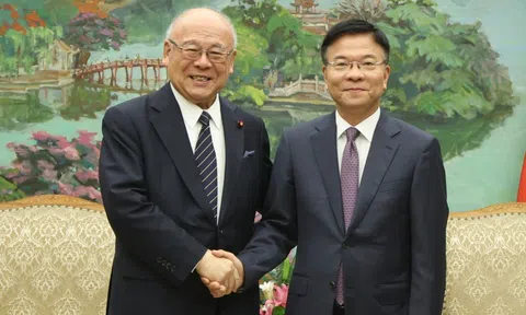 Tích cực thúc đẩy Dự án Trường Đại học Việt - Nhật