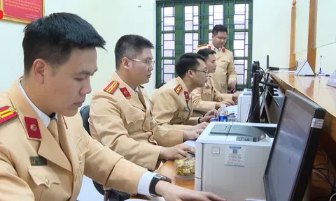 Xử lý dứt điểm tồn đọng về sát hạch, cấp đổi giấy phép lái xe trước 30/7
